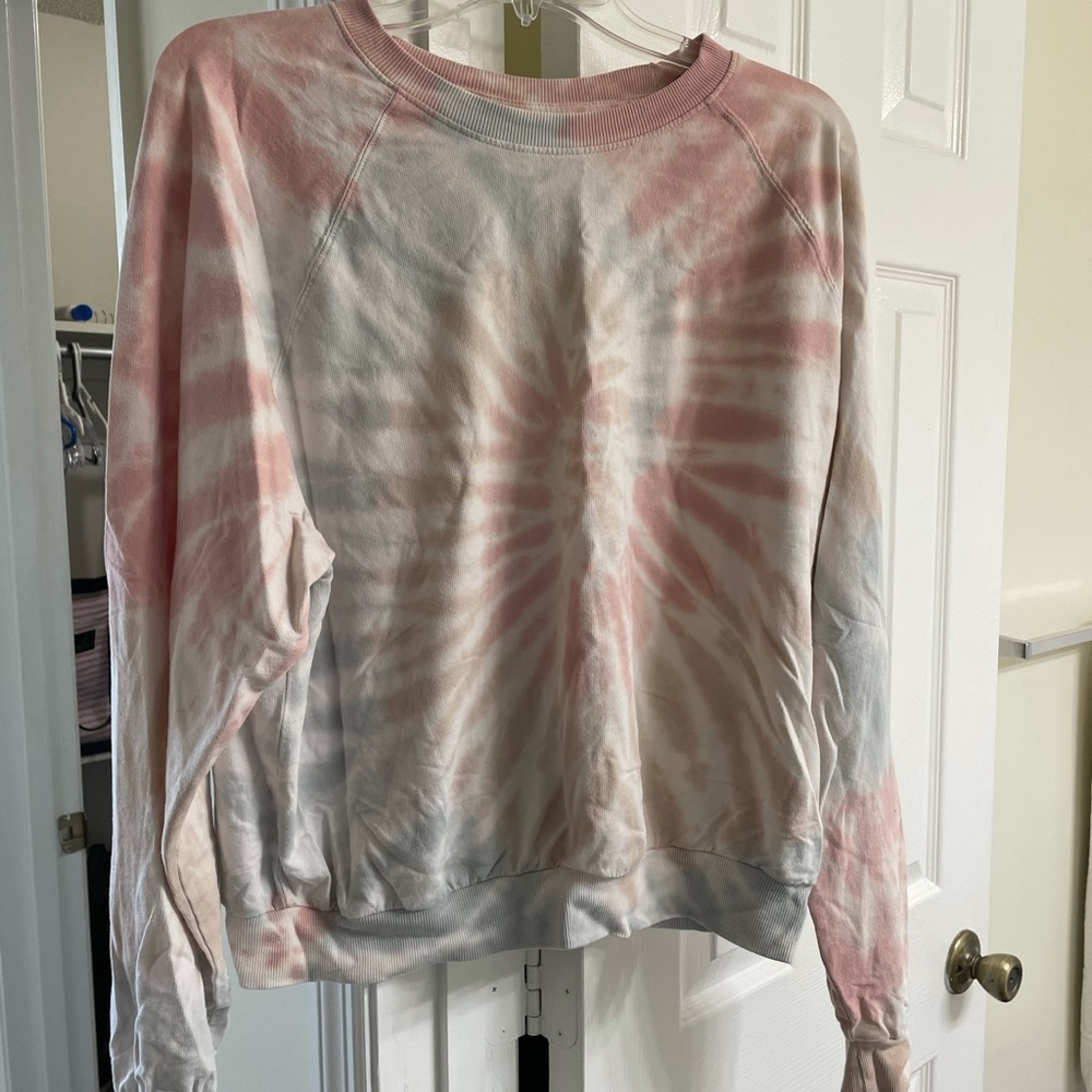 H&M tie dye crew neck